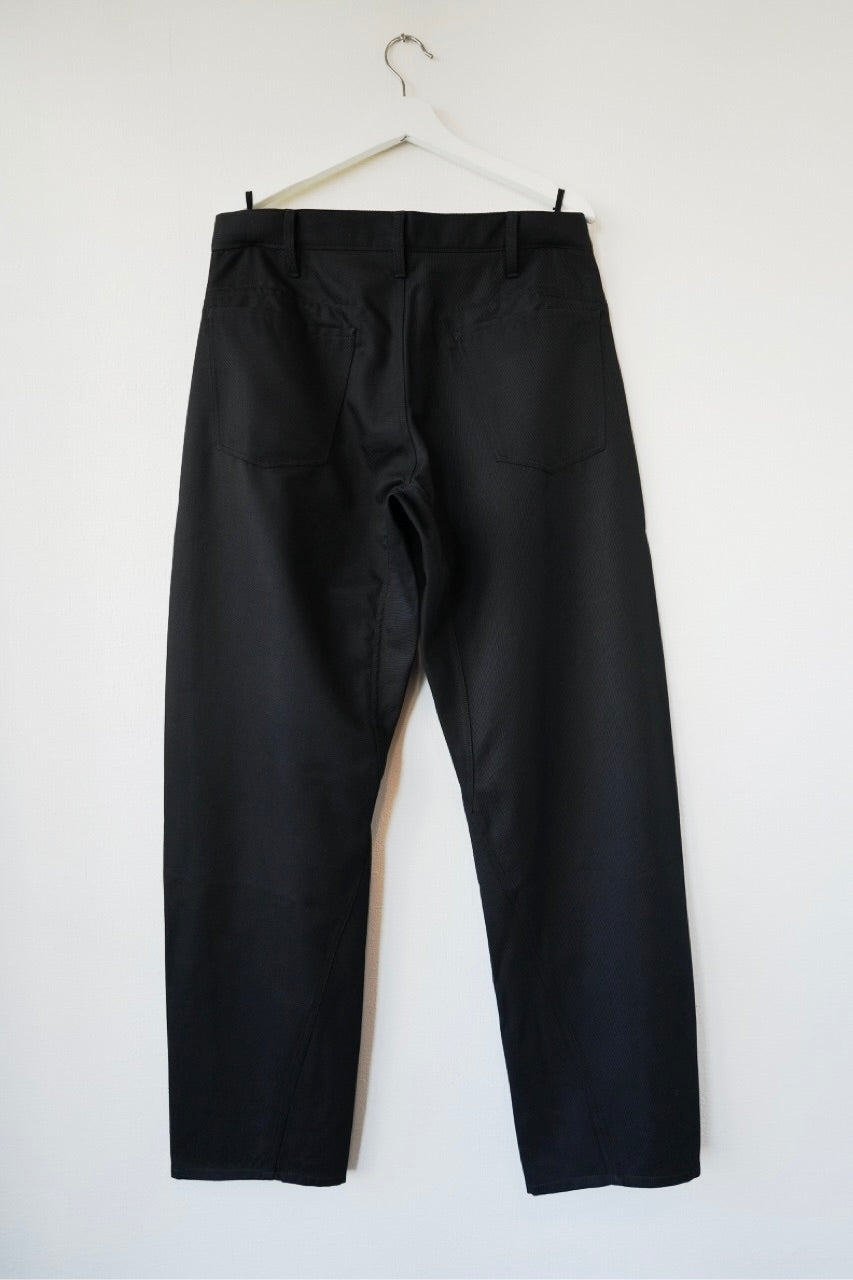 aka pants・アカ　パンツ(ウールキャバリーツイル)