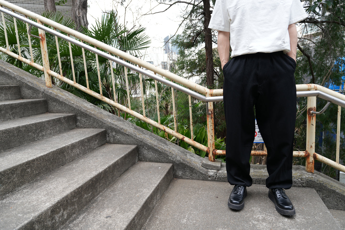 kema pants・ケマ　パンツ(ウールキャバリーツイル)
