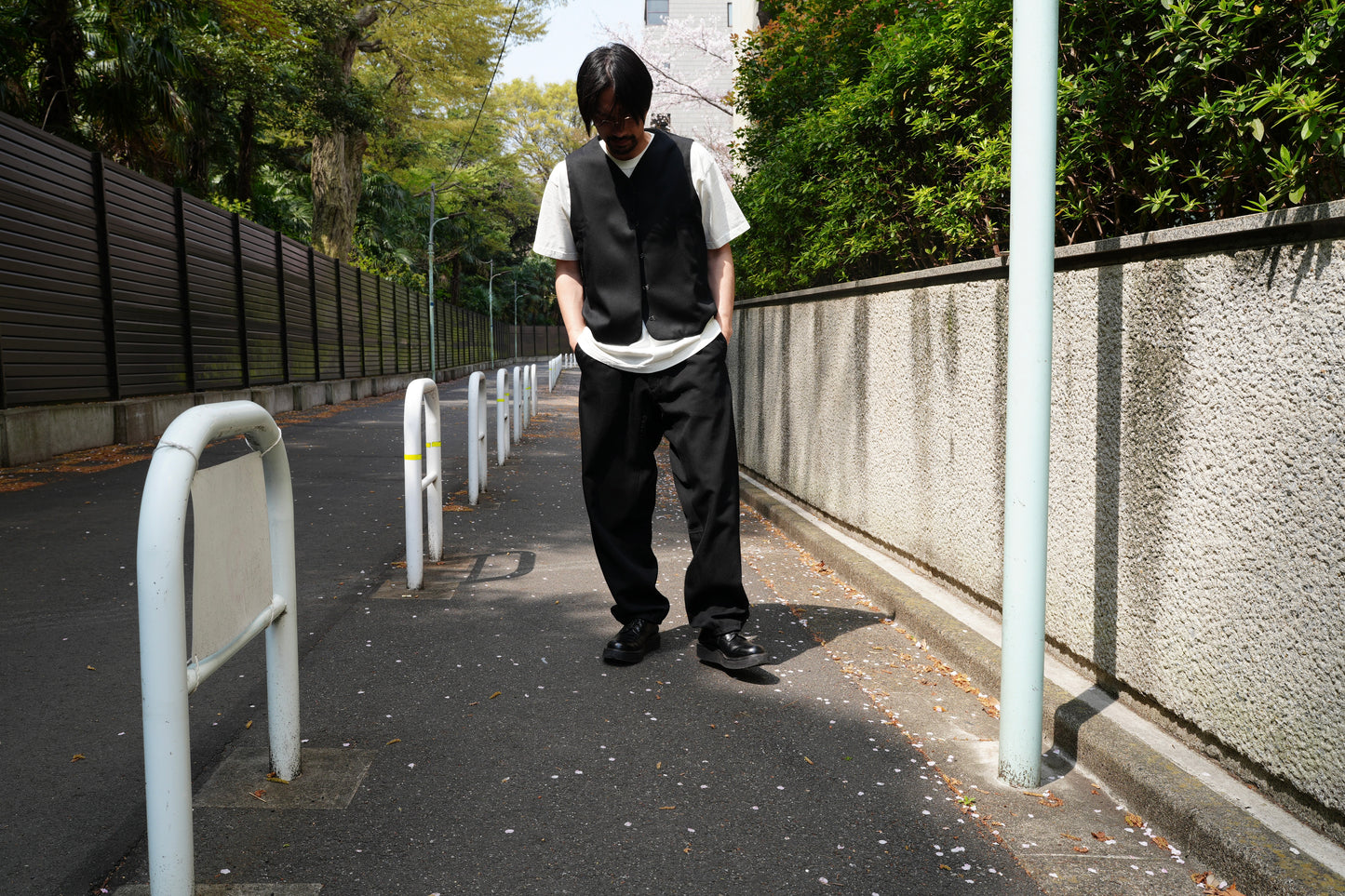 oshie vest・オシエ　ベスト(ウールデニム)（予約受付商品9月以降発売）