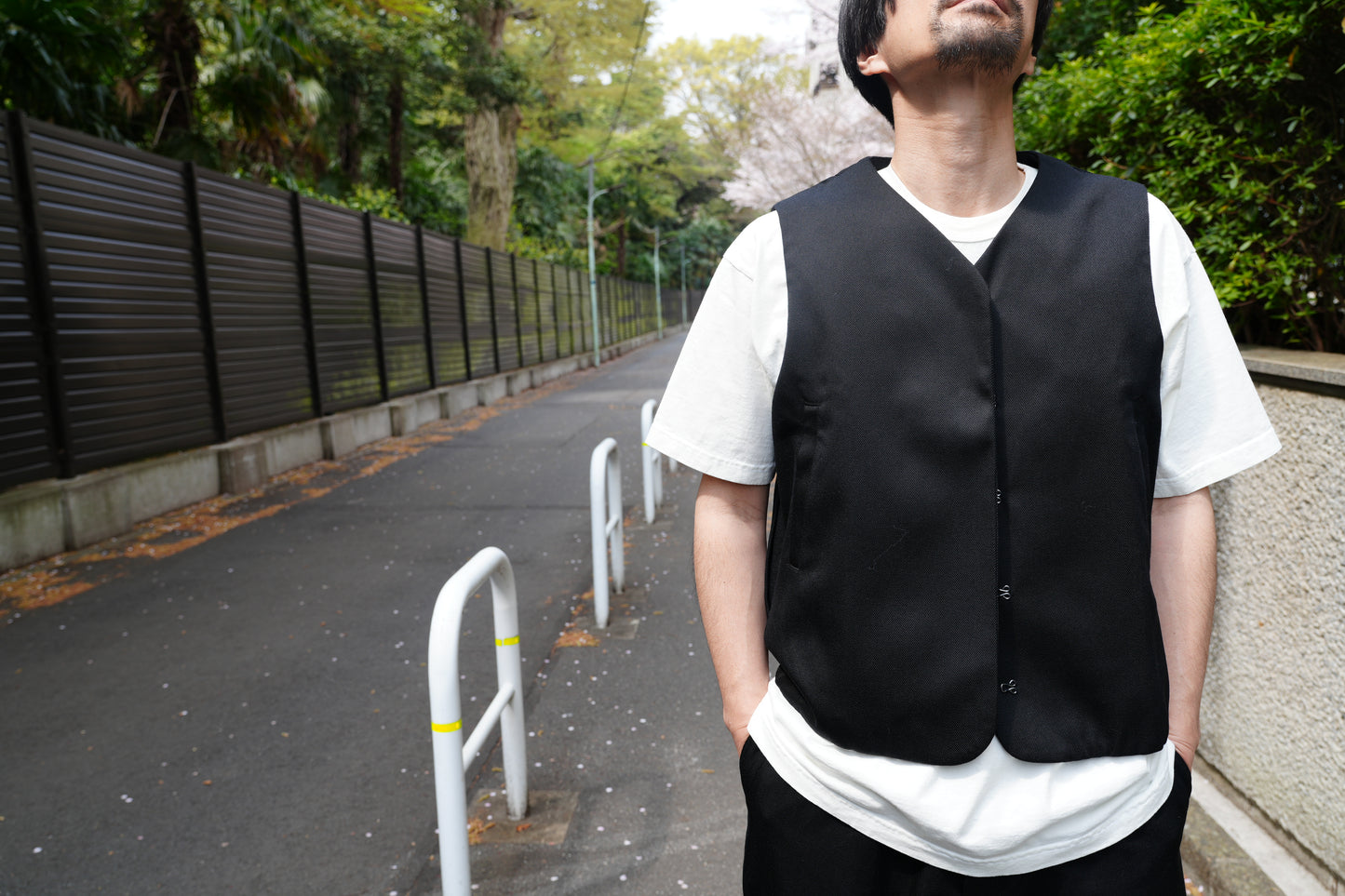 oshie vest・オシエ　ベスト(ウールデニム)（予約受付商品9月以降発売）