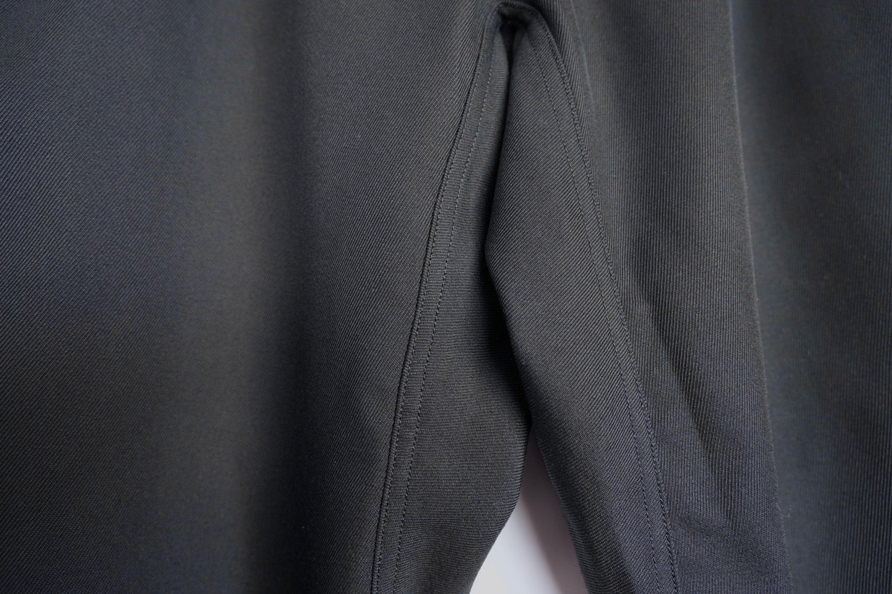 aka pants・アカ　パンツ(ウールキャバリーツイル)